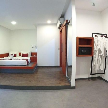 Hotel Records بنوم بنه المظهر الخارجي الصورة
