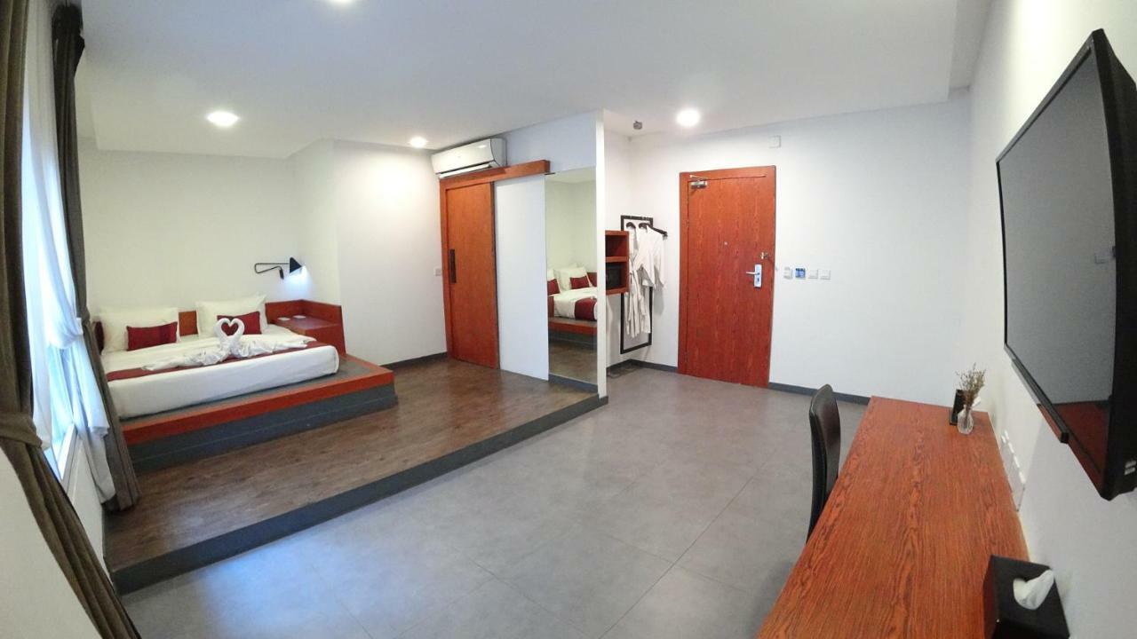 Hotel Records بنوم بنه المظهر الخارجي الصورة