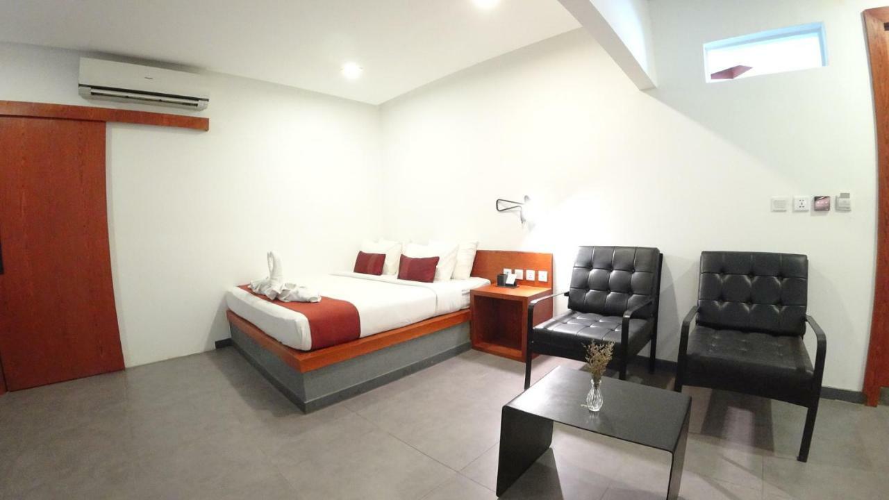 Hotel Records بنوم بنه المظهر الخارجي الصورة